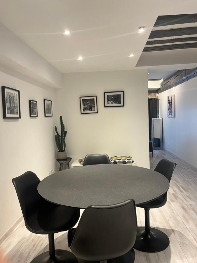 Le Jasmin Appart Spacieux Hyper Centre /Netflix Bourg-en-Bresse Dış mekan fotoğraf